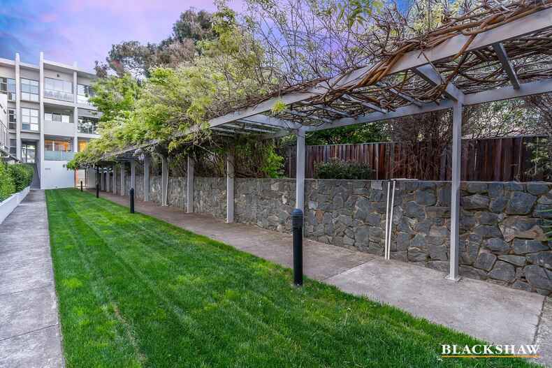 1/28 Canberra Avenue Forrest 1/28 Canberra Avenue Forrest