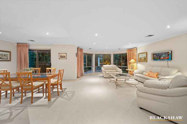 5B Weston Street Yarralumla