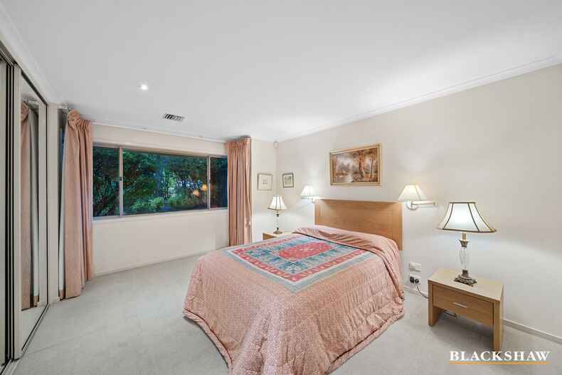 5B Weston Street Yarralumla