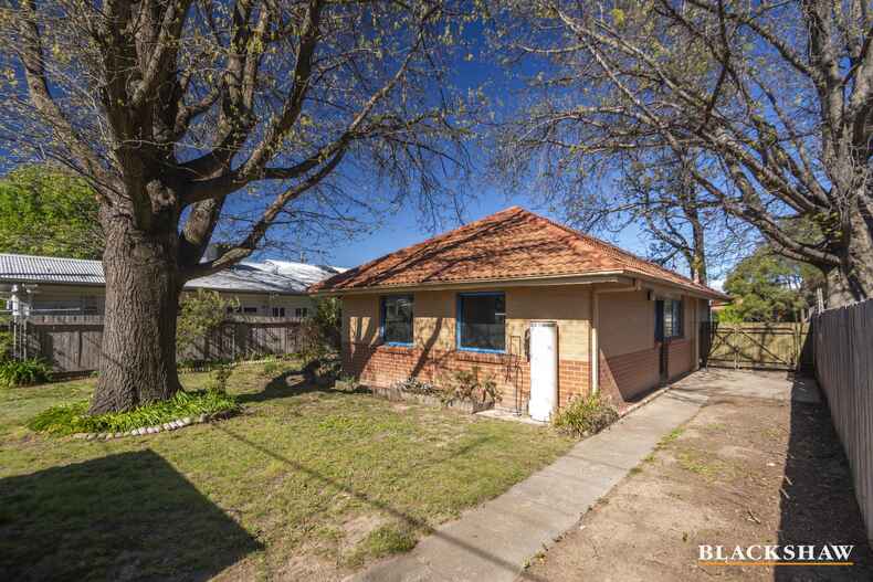 14 Wambool Street Narrabundah 14 Wambool Street Narrabundah