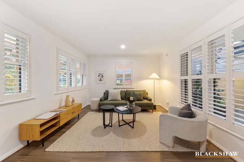 14 Hopetoun Circuit Deakin 14 Hopetoun Circuit Deakin