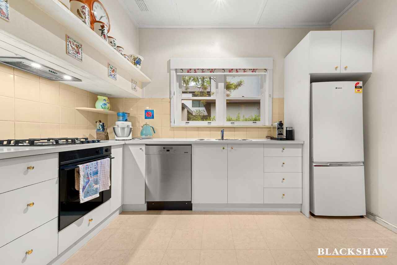 31 Arthur Circle Griffith