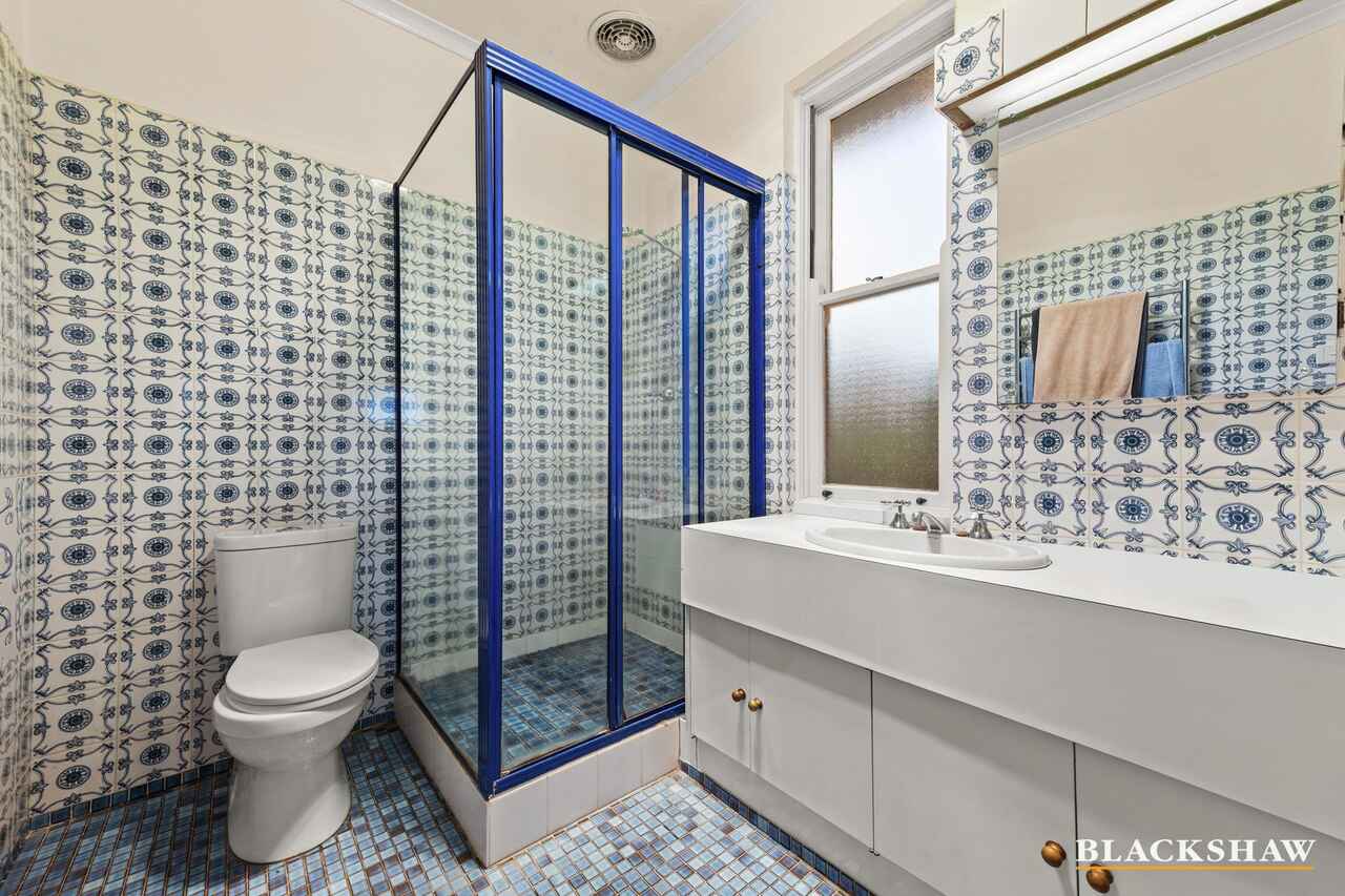 31 Arthur Circle Griffith