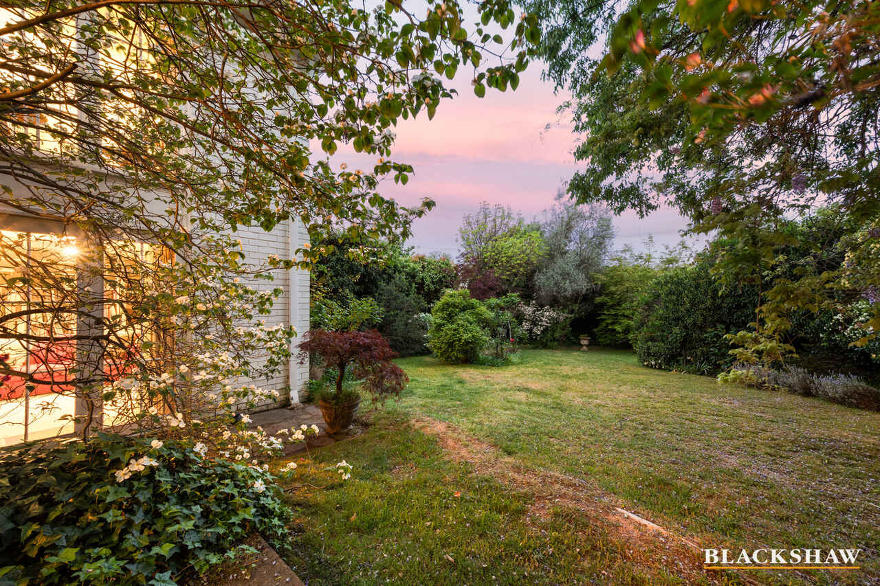 31 Arthur Circle Griffith