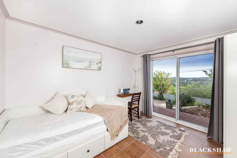 13 Mackerras Crescent Theodore 13 Mackerras Crescent Theodore