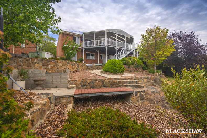 13 Mackerras Crescent Theodore 13 Mackerras Crescent Theodore