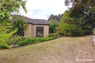 2/11 Keene Place Page