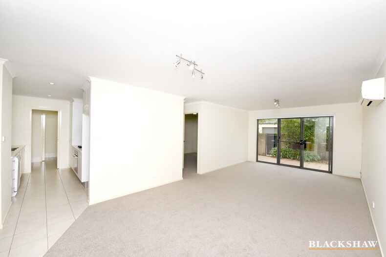 2/11 Keene Place Page