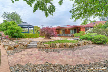 11  Meyers Place Macgregor