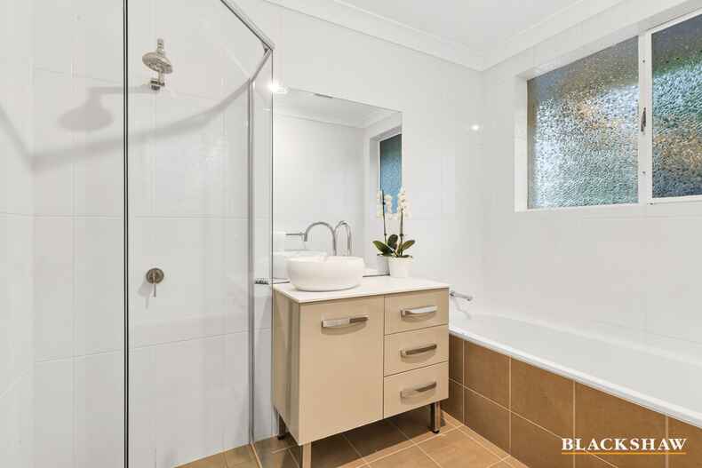 18 McLaren Crescent Pearce 18 McLaren Crescent Pearce