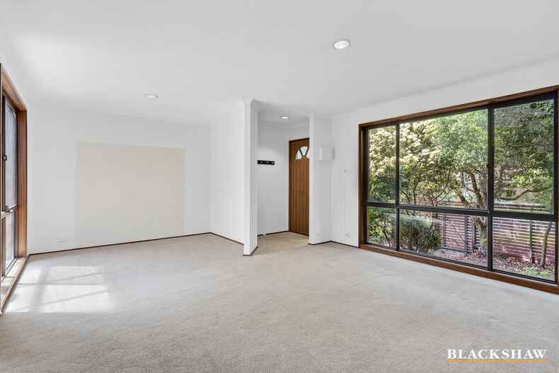13 Summerville Crescent Florey 13 Summerville Crescent Florey