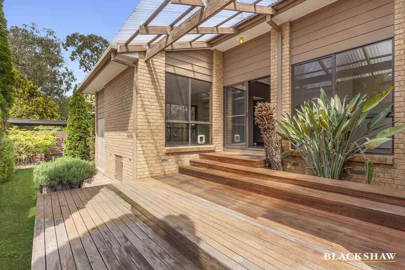 13 Summerville Crescent Florey 13 Summerville Crescent Florey