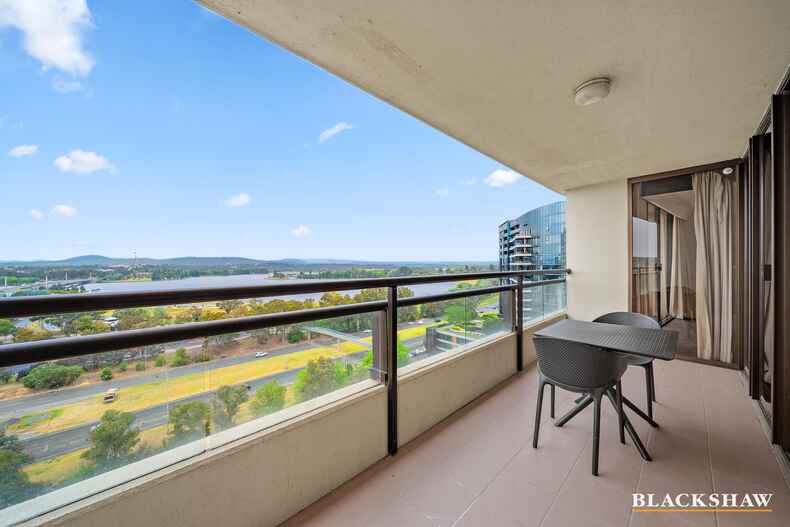 1505/2 Marcus Clarke Street City