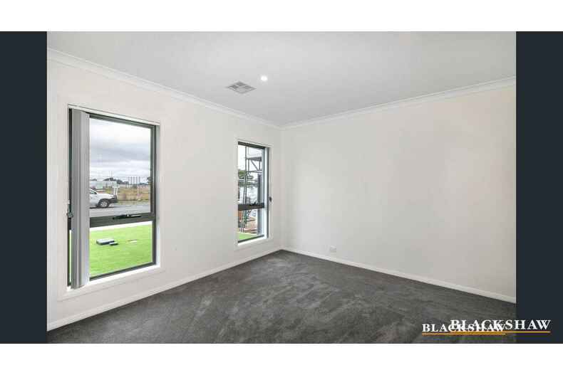 28 Dragon Street Throsby