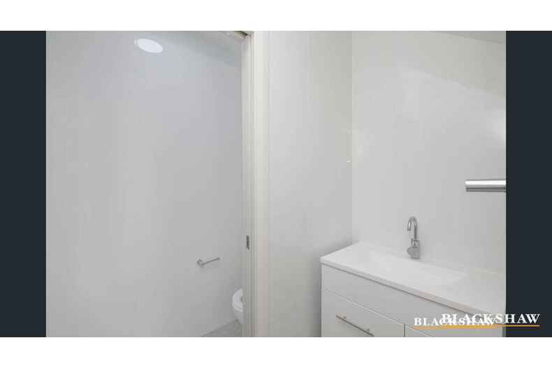 28 Dragon Street Throsby