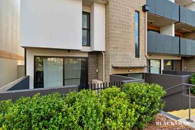 31/16 Alex Colley Crescent Wright