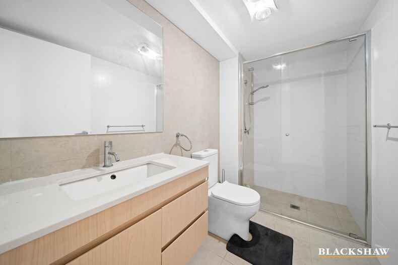 31/16 Alex Colley Crescent Wright 31/16 Alex Colley Crescent Wright