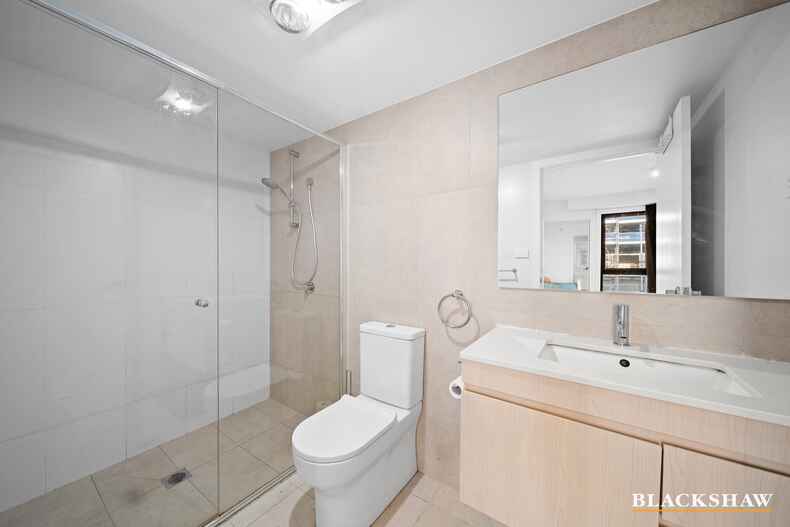 31/16 Alex Colley Crescent Wright 31/16 Alex Colley Crescent Wright