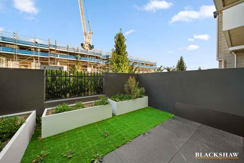 31/16 Alex Colley Crescent Wright 31/16 Alex Colley Crescent Wright