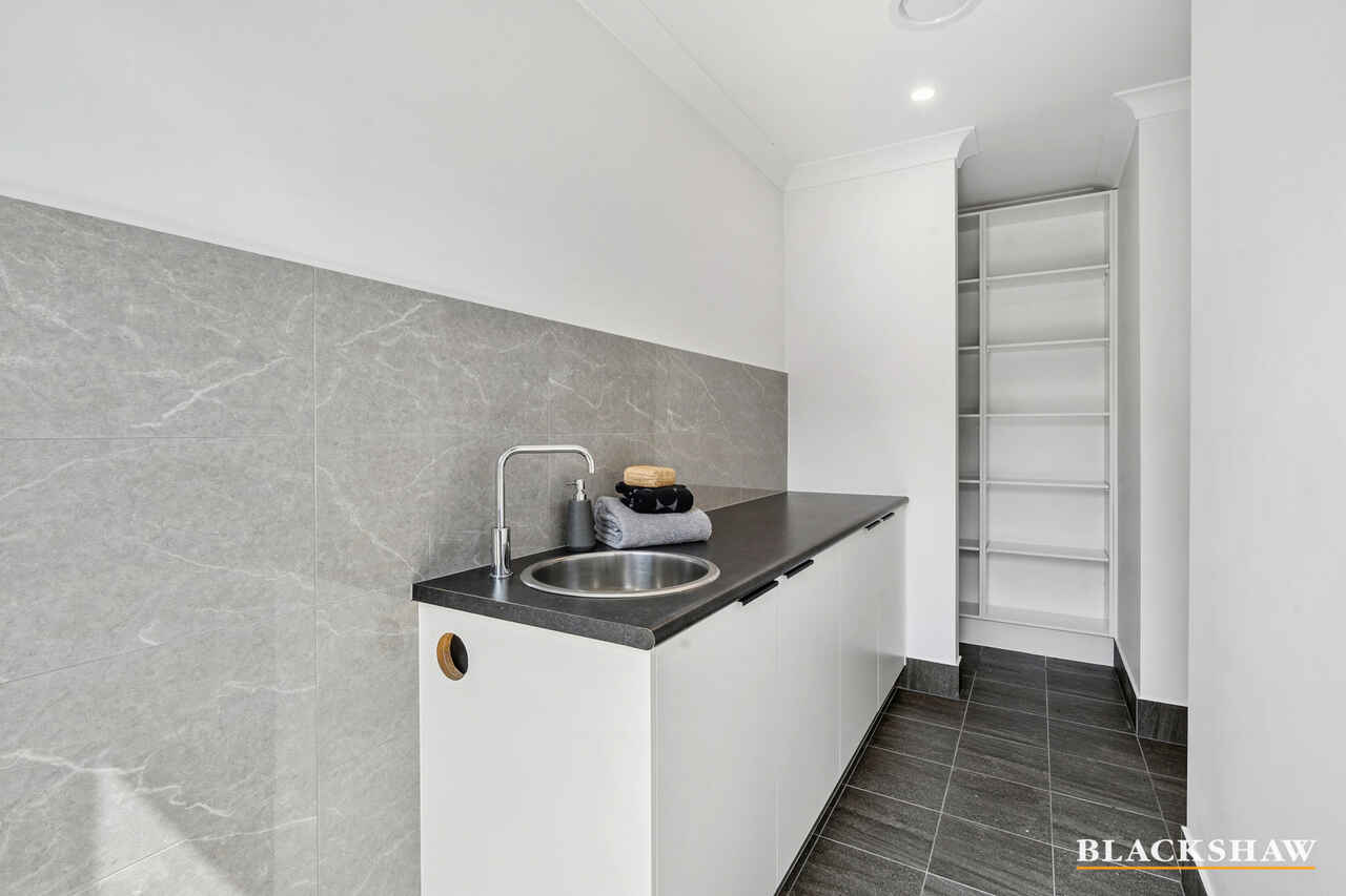 16   Fullston Way Holt