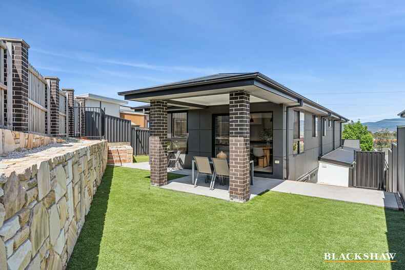 16   Fullston Way Holt 16   Fullston Way Holt