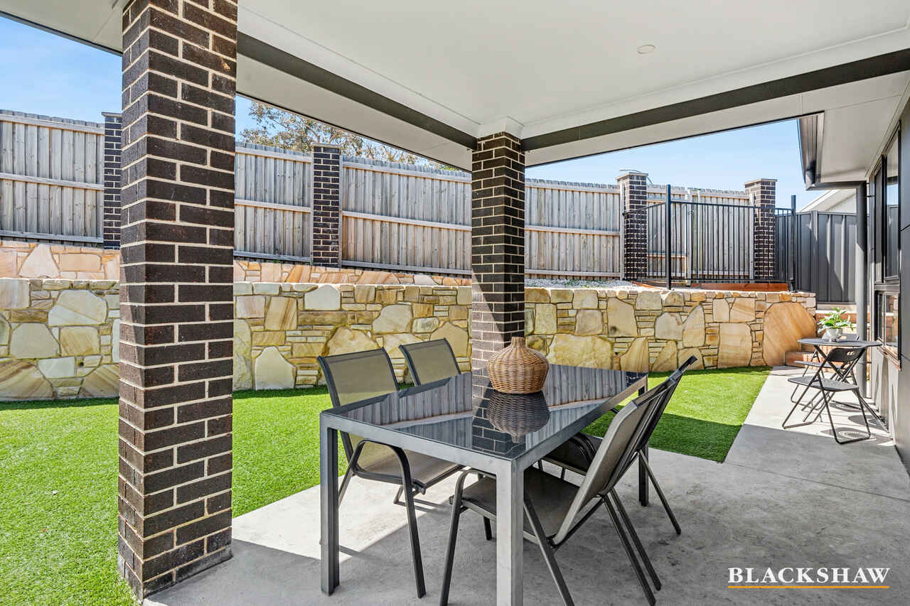 16   Fullston Way Holt