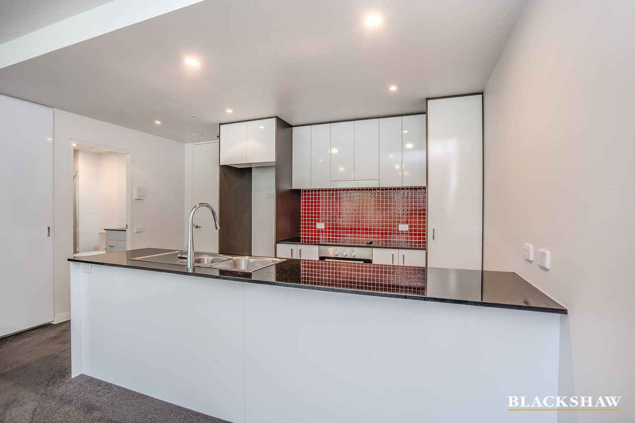 241/1 Mouat Street Lyneham