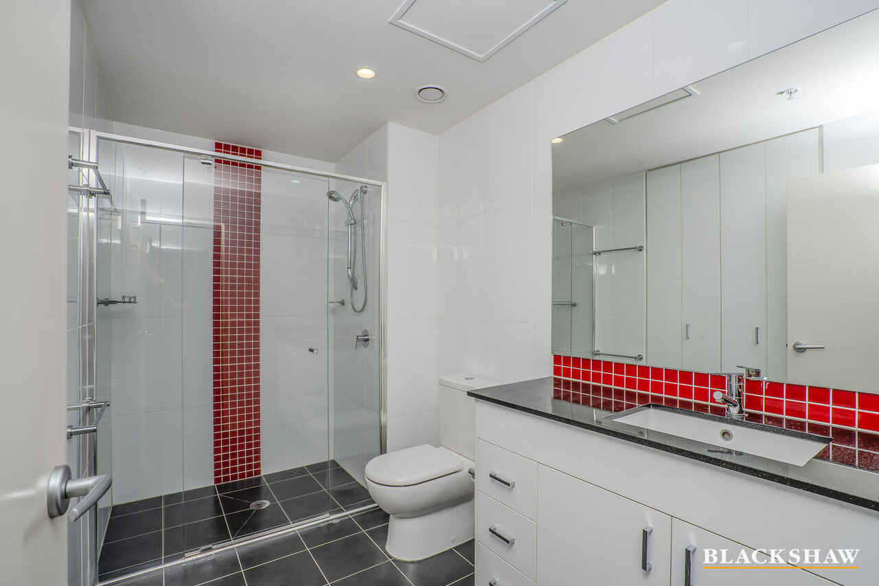 241/1 Mouat Street Lyneham