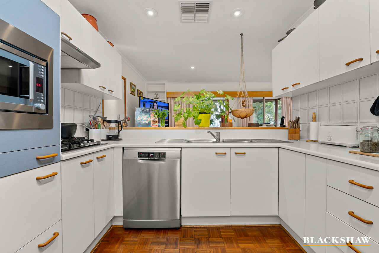 14 Alanson Place Isaacs