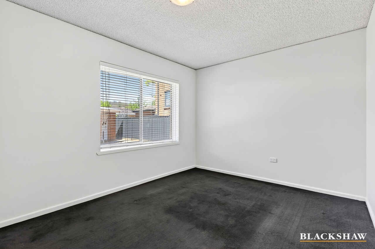 6/80 MacGregor Street Deakin