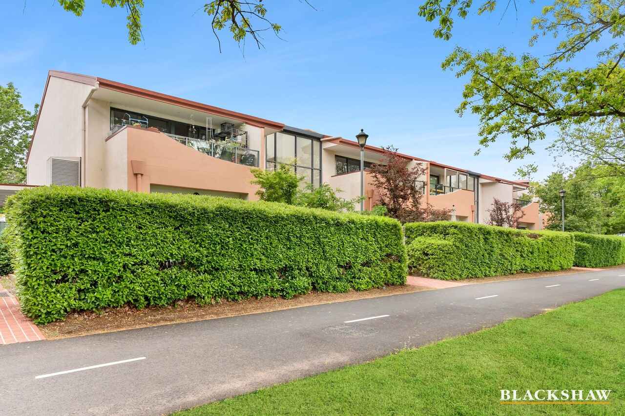 1/56 Ijong Street Braddon