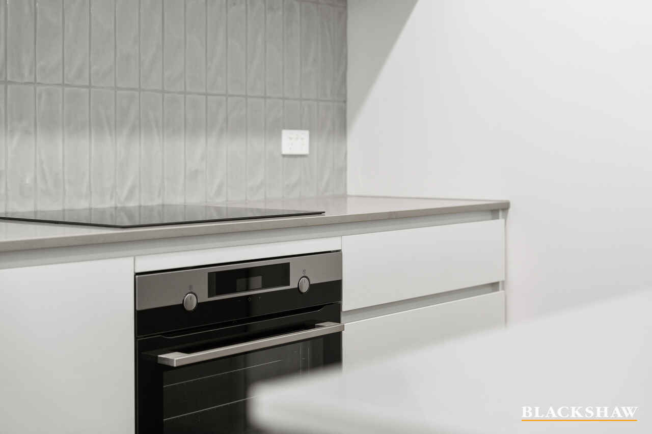 60/25 Trennery Crescent Googong