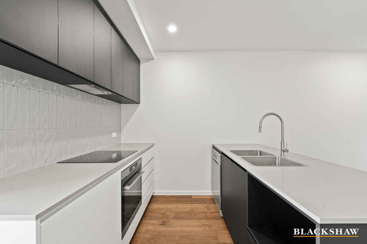 60/25 Trennery Crescent Googong