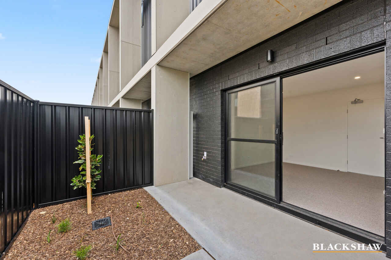 60/25 Trennery Crescent Googong
