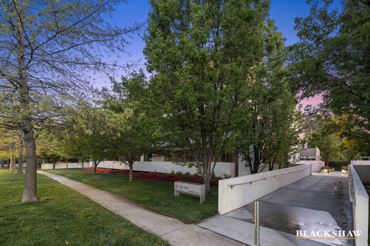 208/21 State Circle Forrest