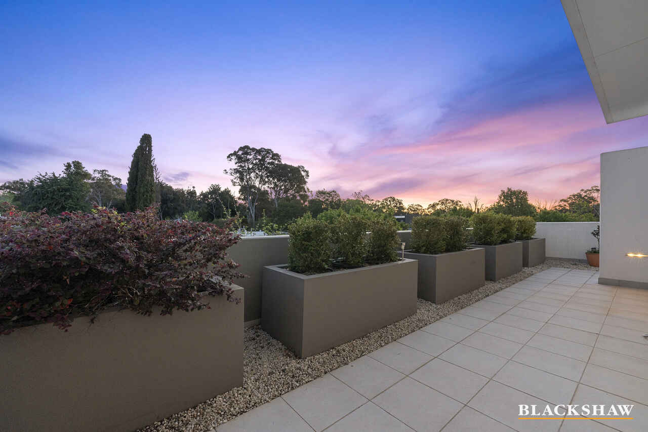 208/21 State Circle Forrest