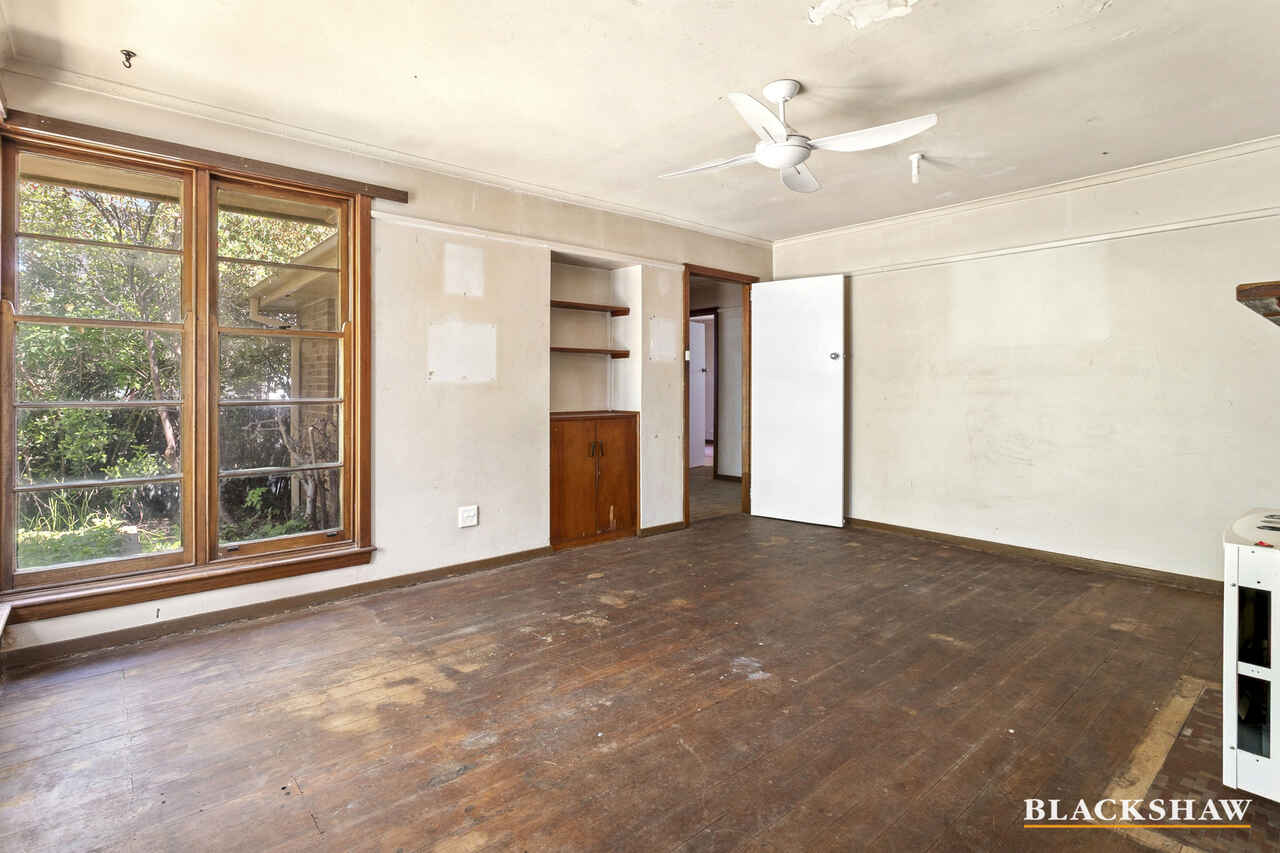 28 Carrington Street Deakin