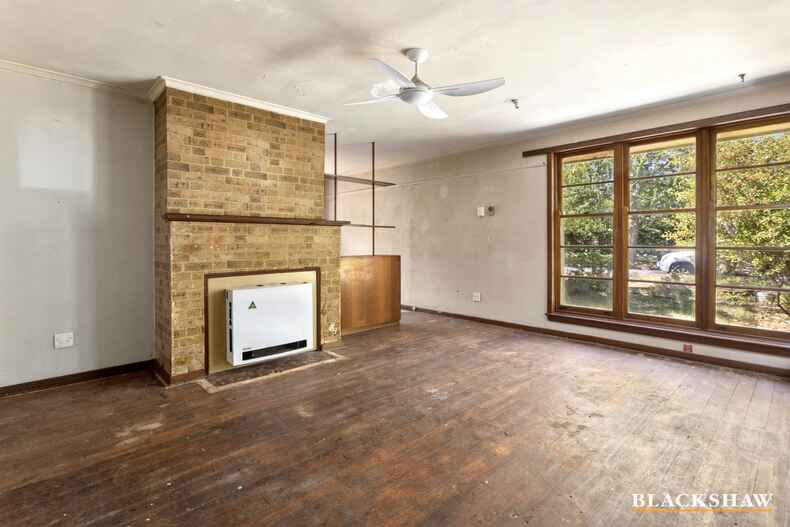 28 Carrington Street Deakin