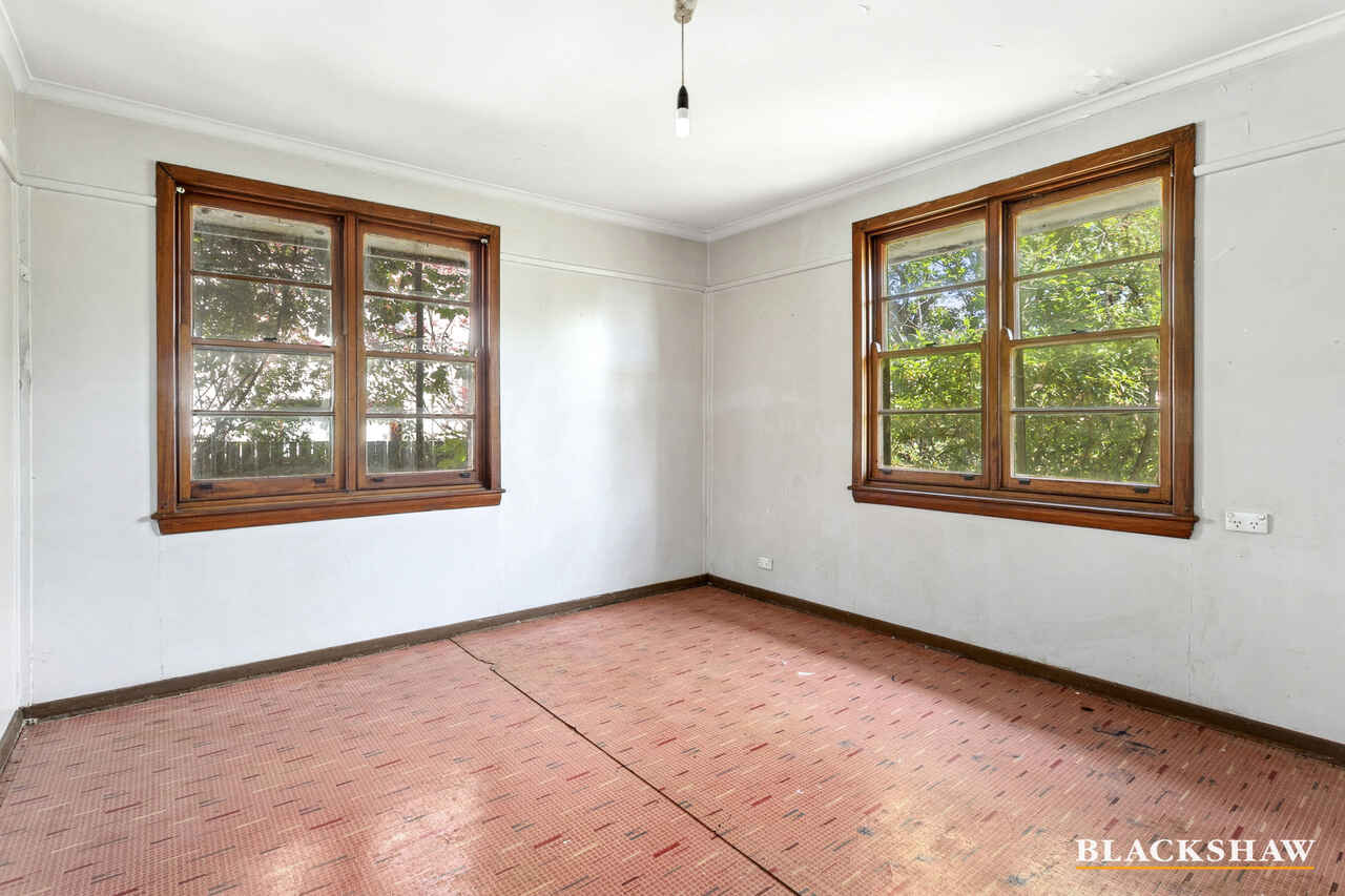 28 Carrington Street Deakin