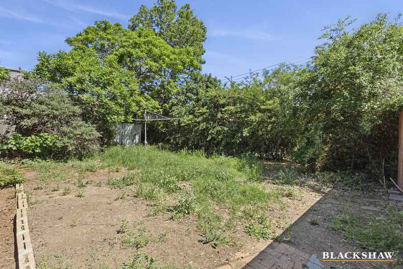 28 Carrington Street Deakin