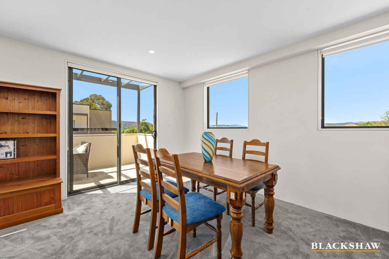 17a/17 Uriarra Road Crestwood