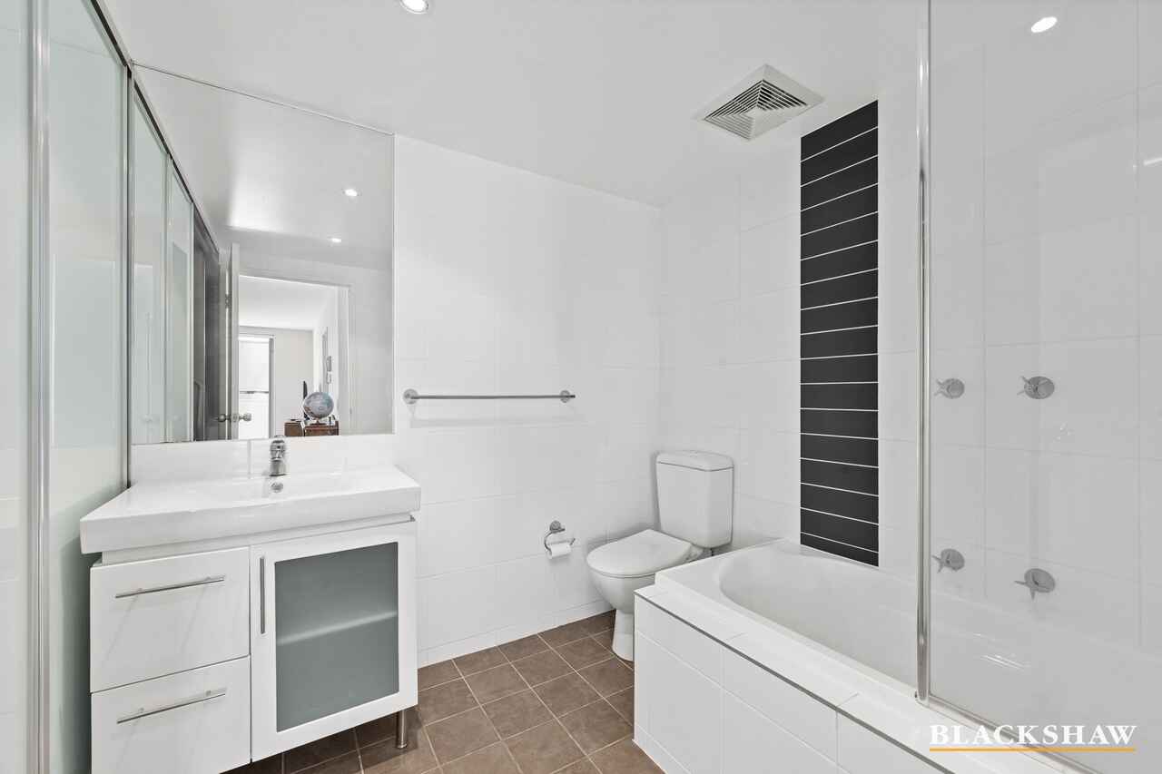 17a/17 Uriarra Road Crestwood