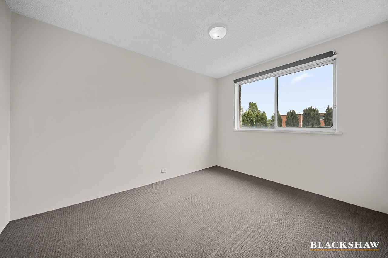 4/30 Trinculo Place Queanbeyan