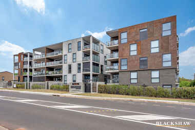 26/15 Bowman Street Macquarie