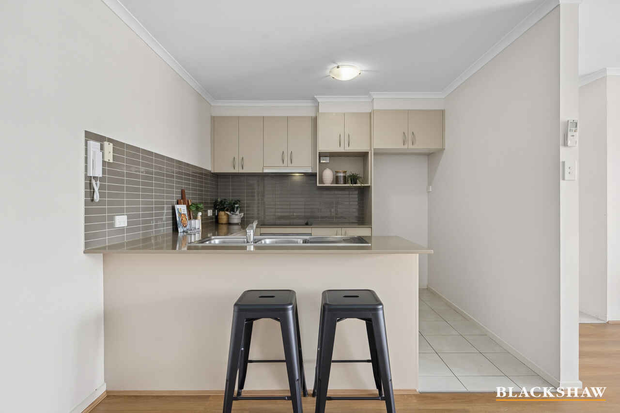 18B/21 Beissel Street Belconnen