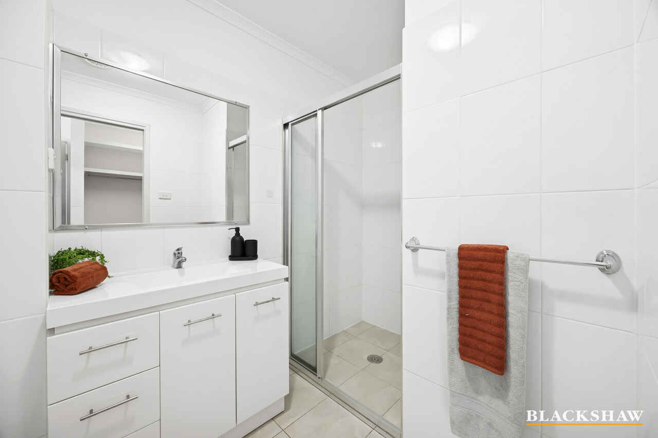 18B/21 Beissel Street Belconnen