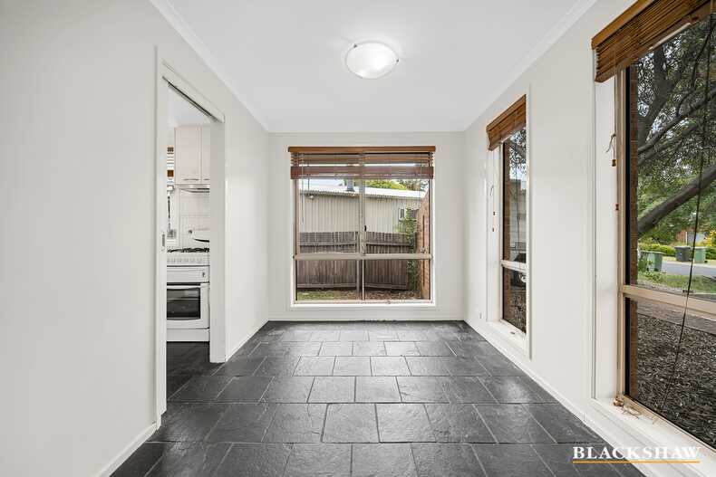 8 Steel Place Queanbeyan
