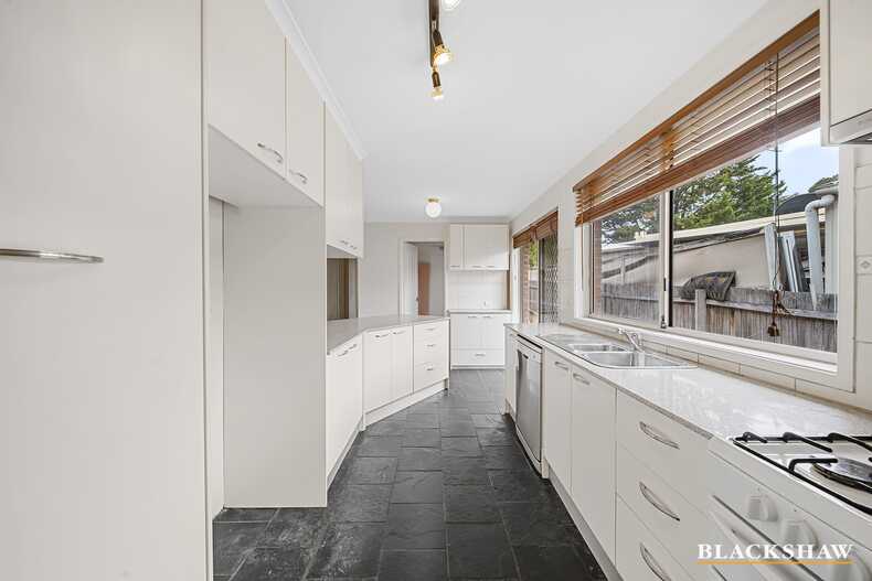 8 Steel Place Queanbeyan