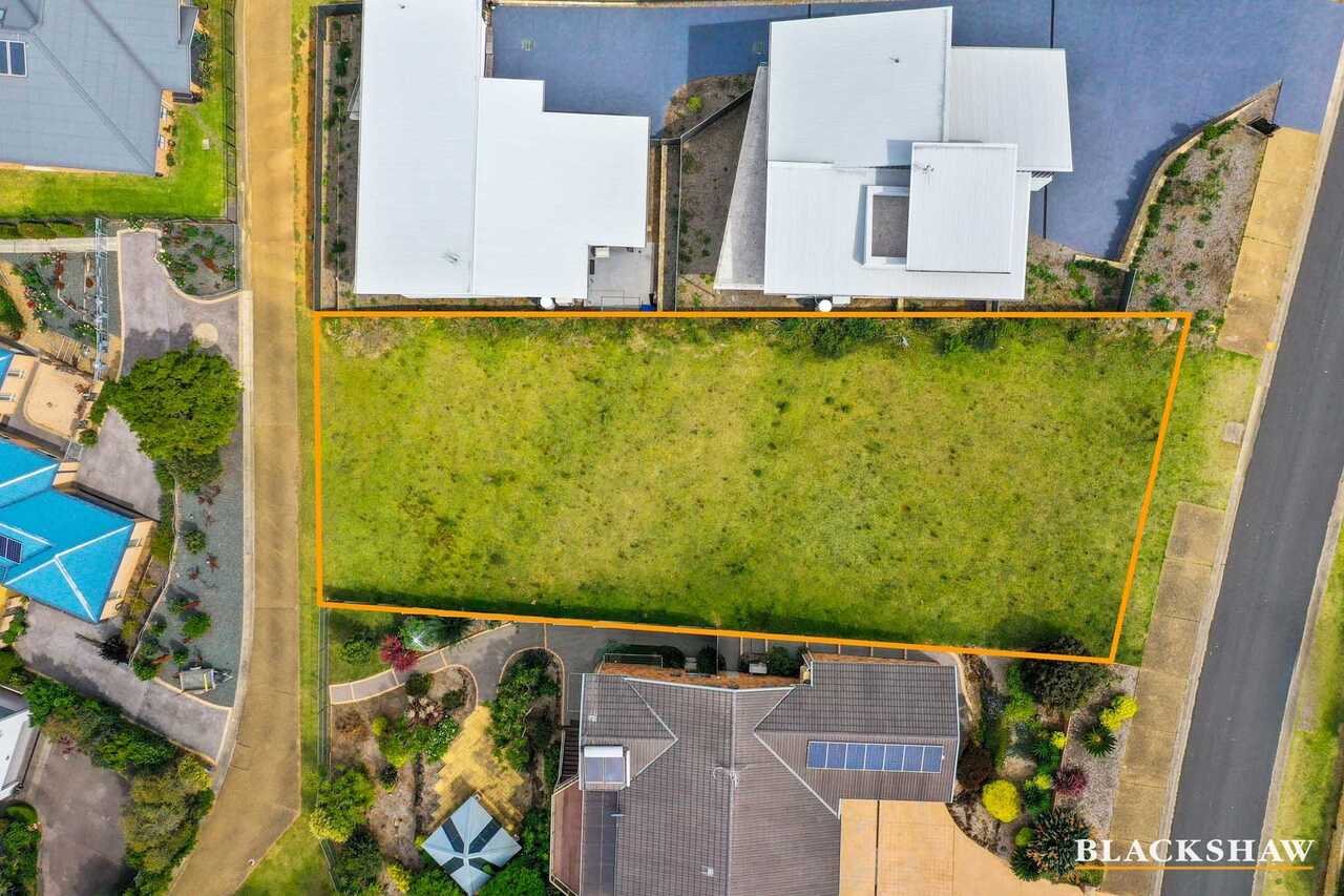 27 Mary Place Long Beach