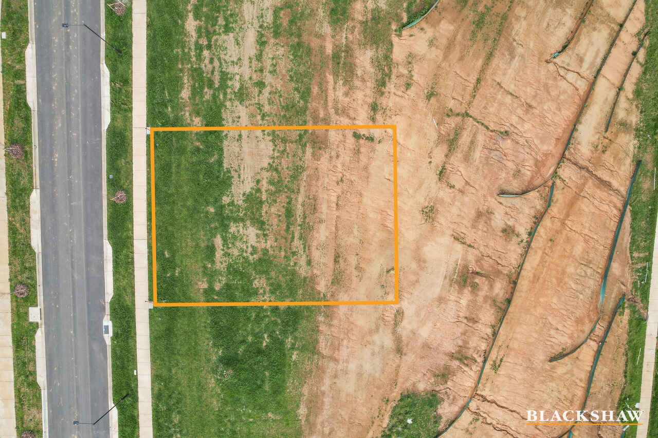 7 Eric Willmot Way Macnamara